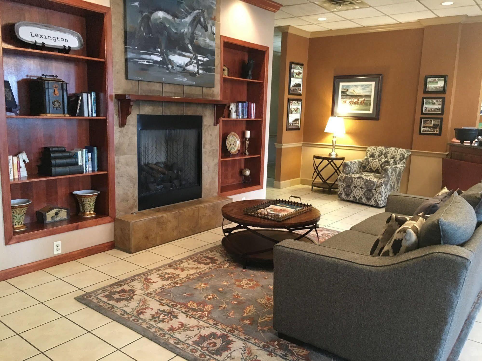 Inn On Broadway Downtown/Keeneland/Medical Center Lexington Extérieur photo