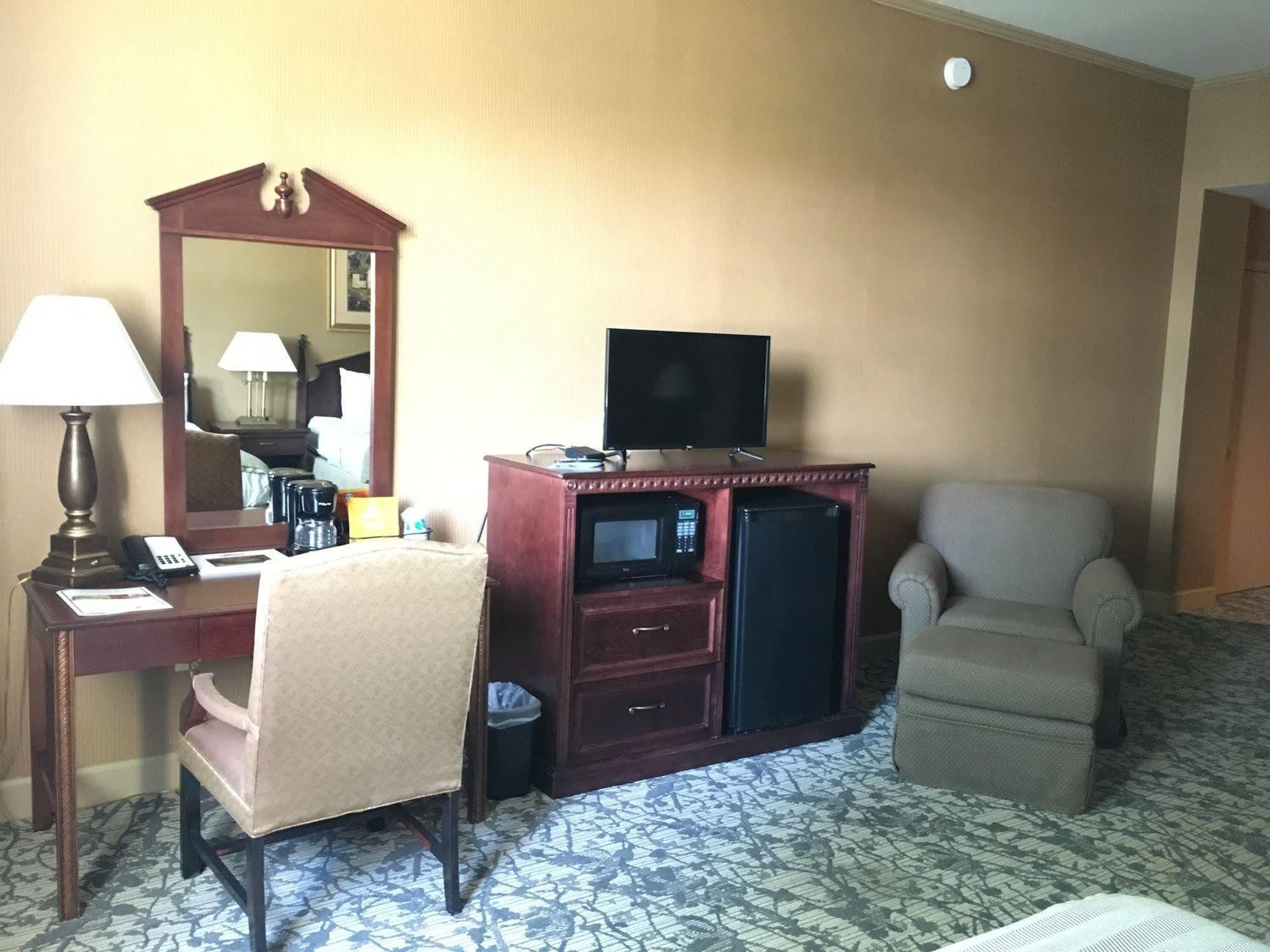 Inn On Broadway Downtown/Keeneland/Medical Center Lexington Extérieur photo
