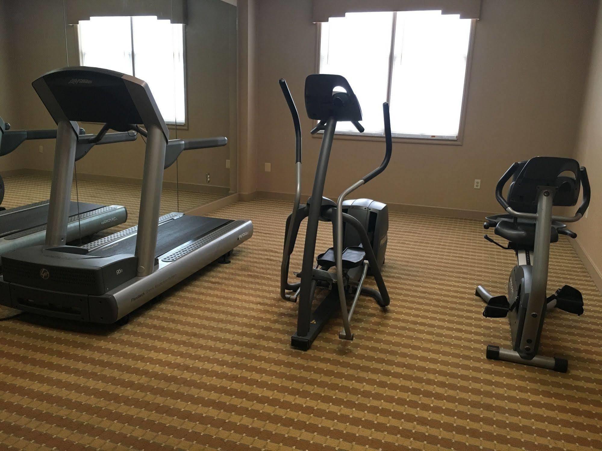 Inn On Broadway Downtown/Keeneland/Medical Center Lexington Extérieur photo
