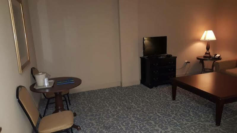 Inn On Broadway Downtown/Keeneland/Medical Center Lexington Extérieur photo